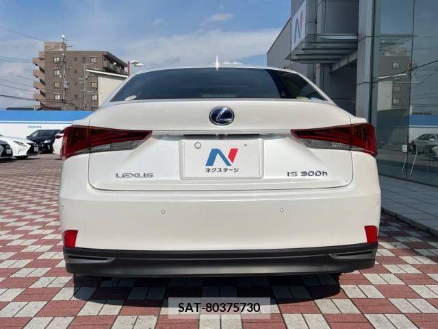 Lexus IS 2017-08 397100-15