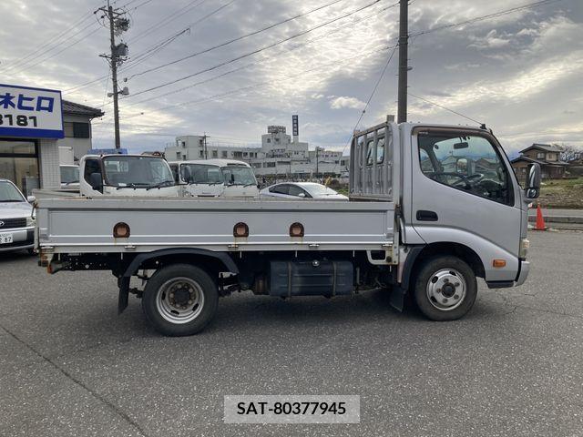 Hino DUTRO 2012-03 320383-7