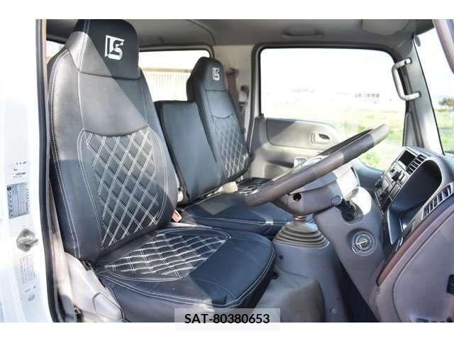 Mazda TITAN DASH 2004-09 288761-7