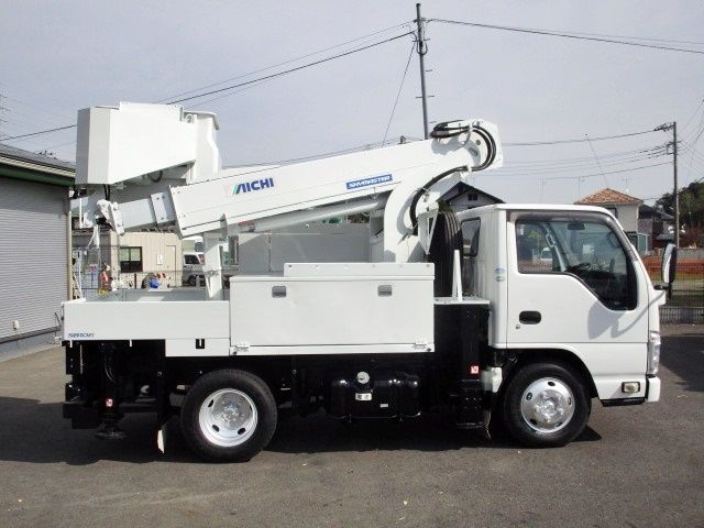 Isuzu ELF TRUCK 2015-04 14846-2