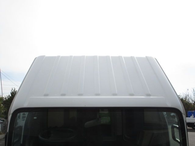 Isuzu ELF TRUCK 2015-04 14846-7