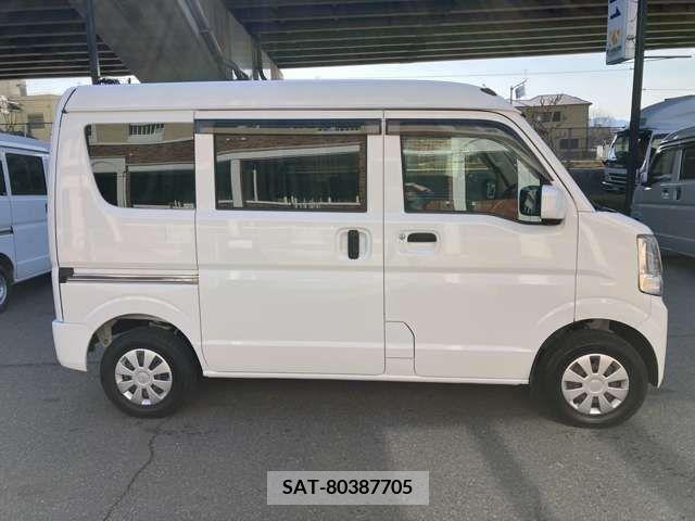 Nissan CLIPPER 2022-07 209403-9