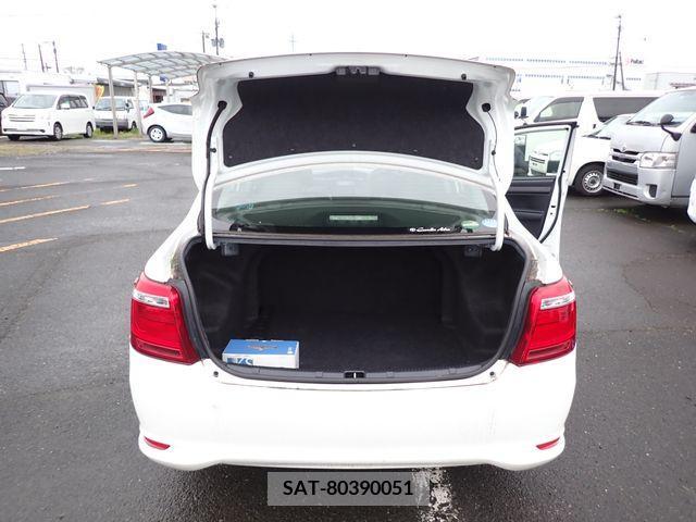 Toyota COROLLA AXIO 2019-03 224990-14