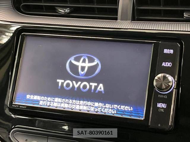 Toyota AQUA 2017-12 260177-2
