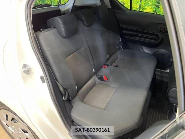 Toyota AQUA 2017-12 260177-9