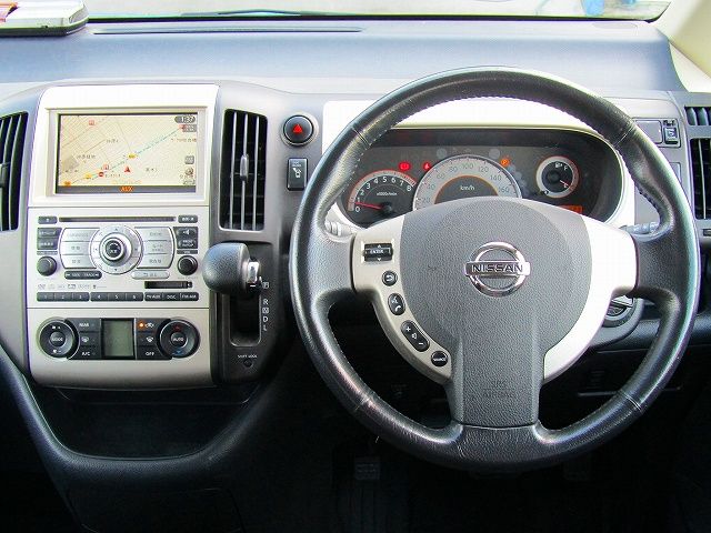 Nissan SERENA 2007-03 192441-7