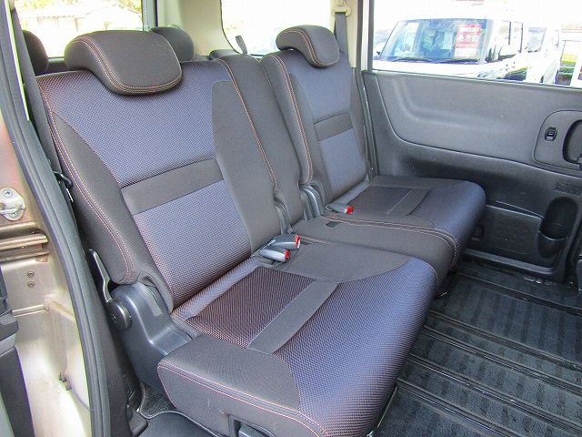 Nissan SERENA 2007-03 192441-9
