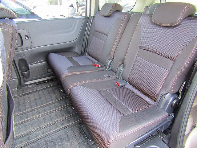 Nissan SERENA 2007-03 192441-18