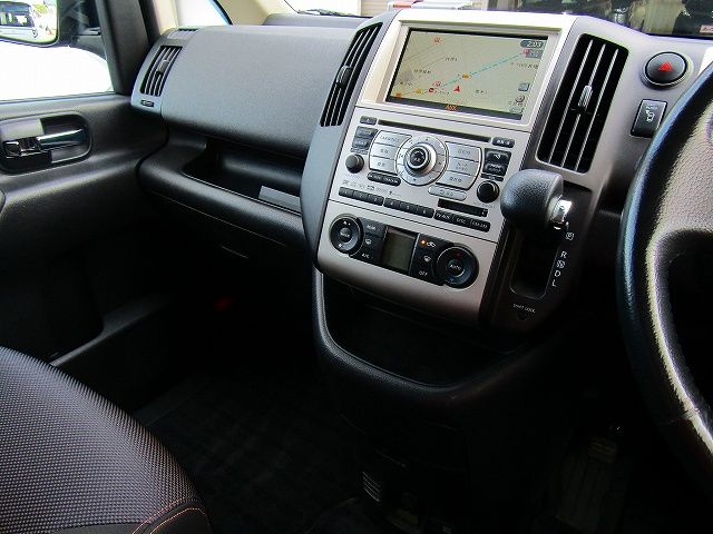 Nissan SERENA 2007-03 192441-4