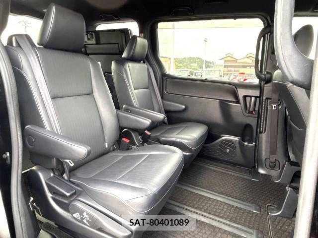 Toyota ESQUIRE 2016-10 297258-12