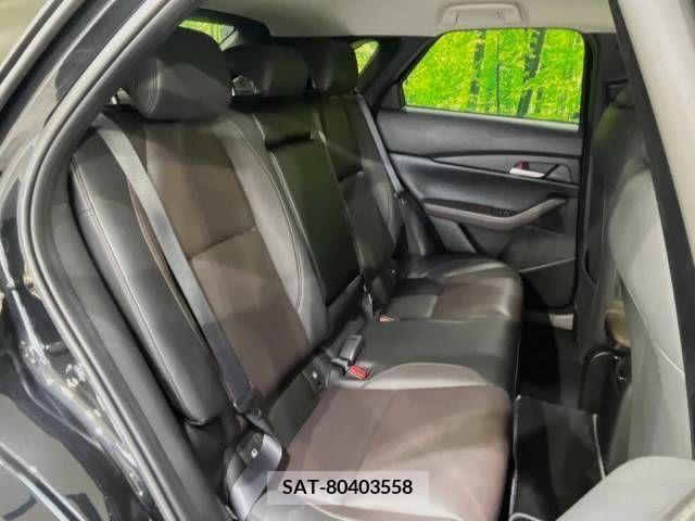 Mazda CX-30 2021-09 358524-9