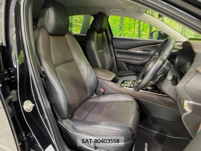 Mazda CX-30 2021-09 358524-8