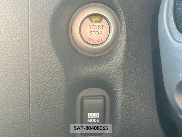 Nissan CUBE 2012-05 229407-11