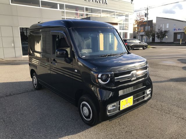Honda N-VAN 2018-08 13244-4