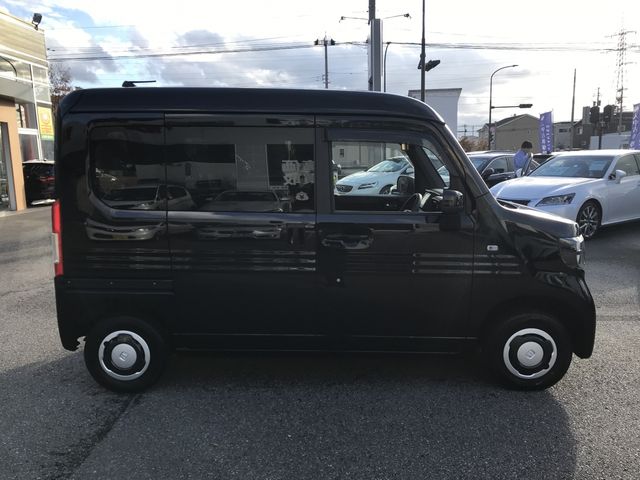 Honda N-VAN 2018-08 13244-5