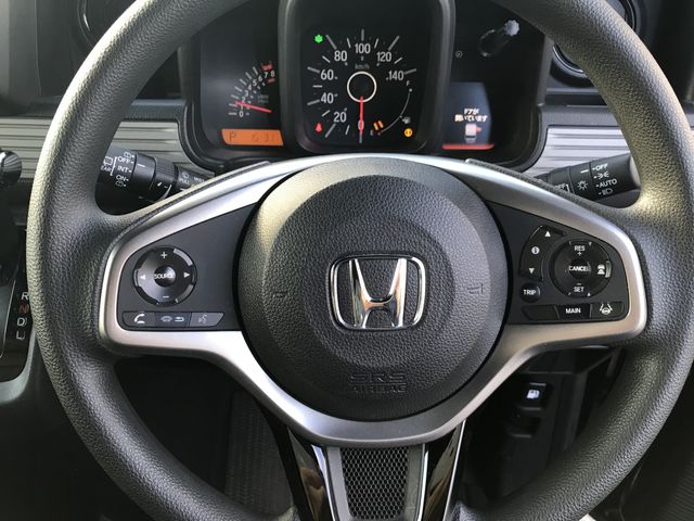 Honda N-VAN 2018-08 13244-24