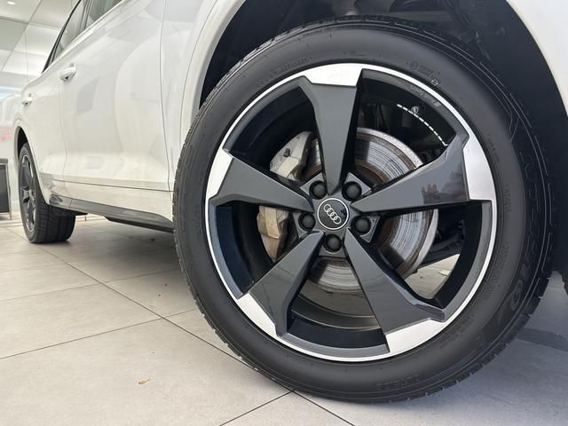 Audi Q5 2018-09 24444-6