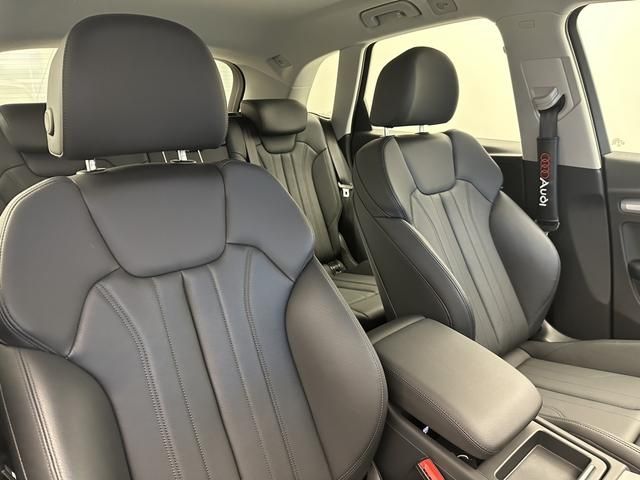 Audi Q5 2018-09 24444-13