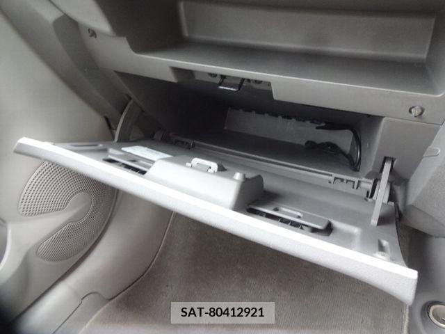 Nissan MARCH 2016-06 277235-13