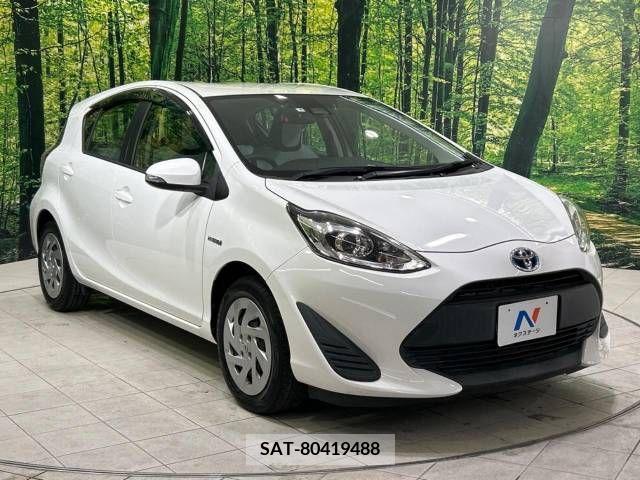 Toyota AQUA 2019-04 260431-16