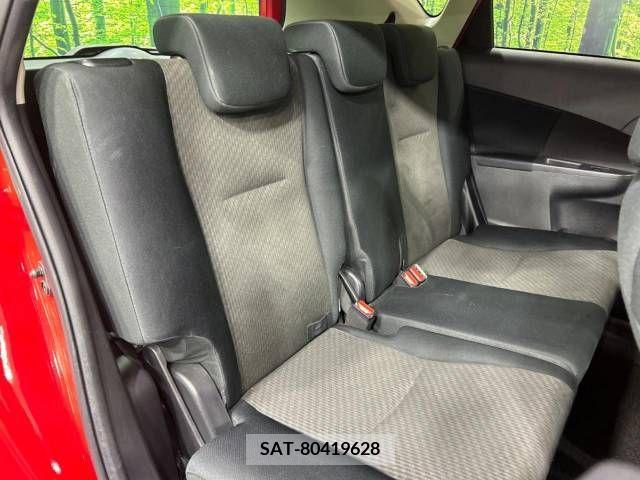 Toyota RACTIS 2014-08 377606-9