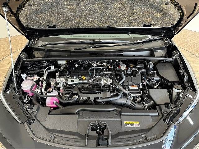 Toyota PRIUS 2023-08 194323-19