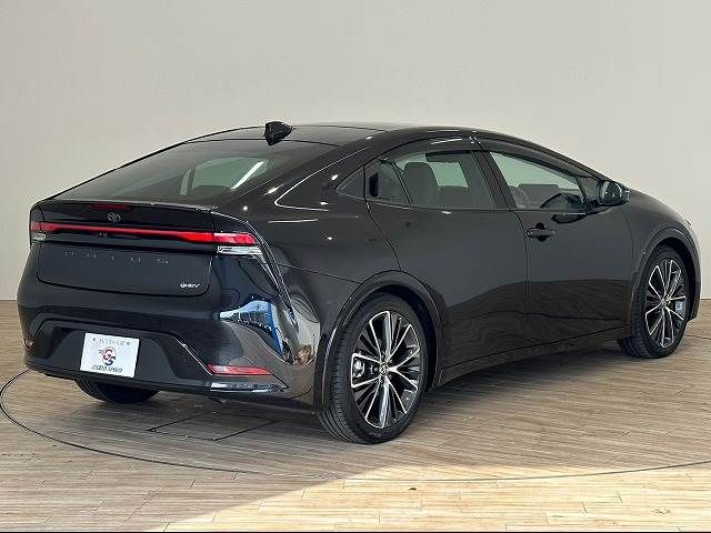 Toyota PRIUS 2023-08 194323-13