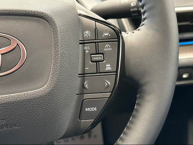 Toyota PRIUS 2023-08 194323-5