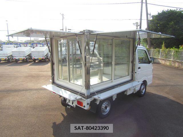 Suzuki CARRY TRUCK 2023-05 357598-8