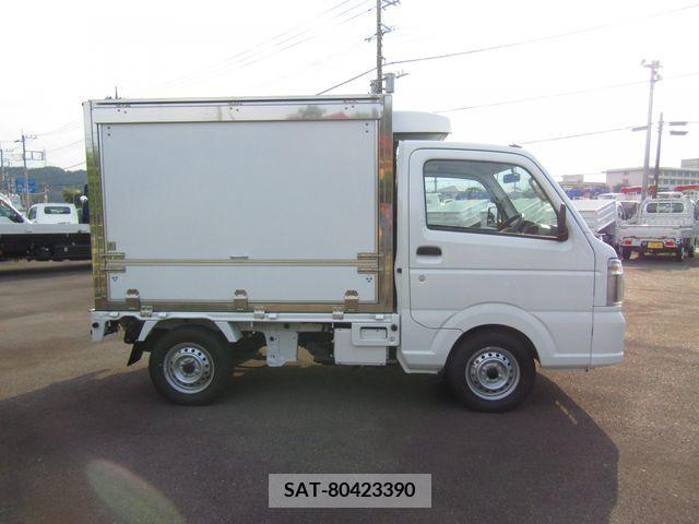 Suzuki CARRY TRUCK 2023-05 357598-3