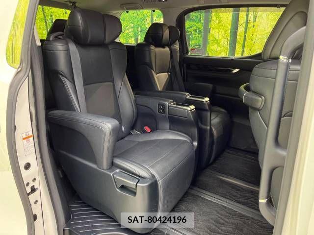 Toyota VELLFIRE 2019-04 351212-9