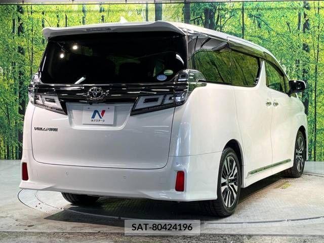 Toyota VELLFIRE 2019-04 351212-18