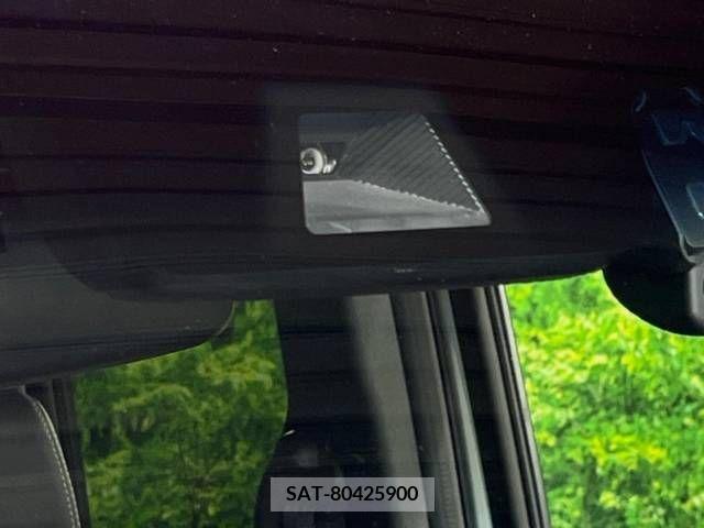Honda N BOX CUSTOM 2020-10 336622-2