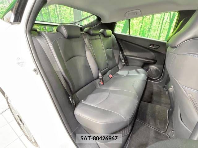 Toyota PRIUS 2021-02 212600-8