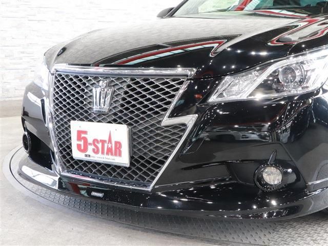 Toyota CROWN SEDAN 2013-01 184953-9