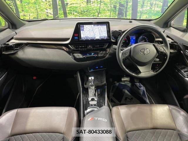 Toyota C-HR 2018-06 264207-1
