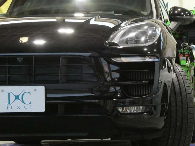 Porsche MACAN 2016-06 189650-3
