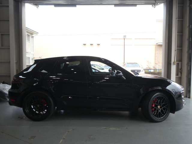 Porsche MACAN 2016-06 189650-5