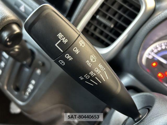 Suzuki SPACIA 2017-03 213814-18