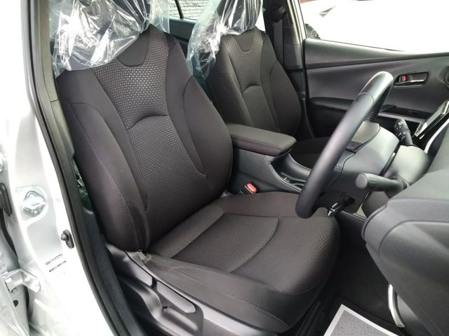 Toyota PRIUS 2020-11 25438-11