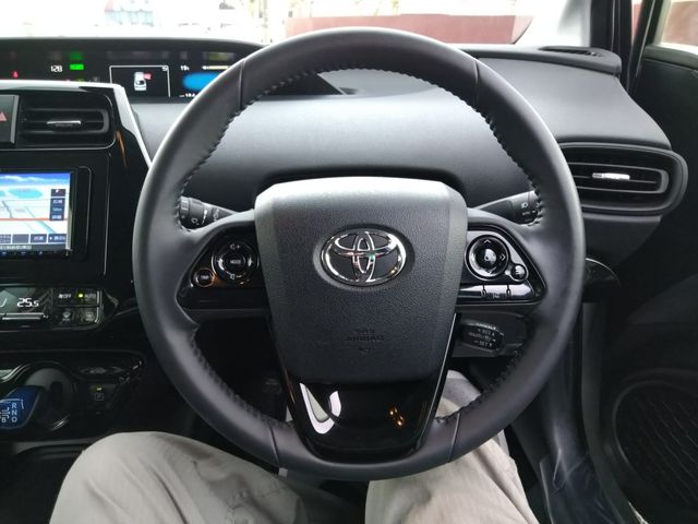 Toyota PRIUS 2020-11 25438-12