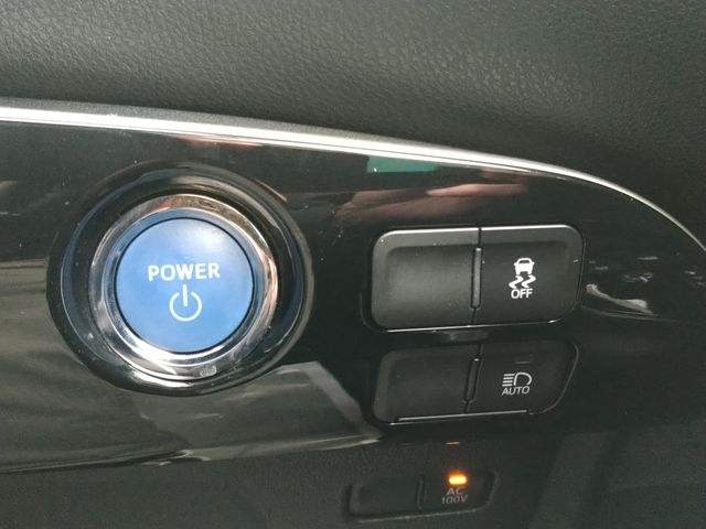 Toyota PRIUS 2020-11 25438-20