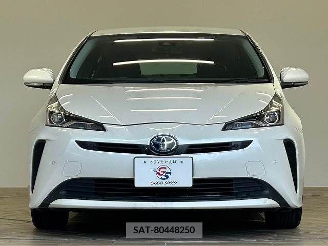 Toyota PRIUS 2019-11 372770-12
