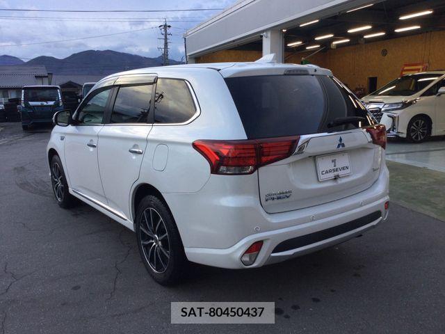 Mitsubishi OUTLANDER PHEV 2017-09 206830-8