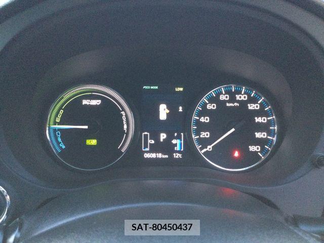 Mitsubishi OUTLANDER PHEV 2017-09 206830-15