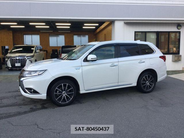 Mitsubishi OUTLANDER PHEV 2017-09 206830-4