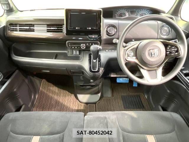 Honda N BOX CUSTOM 2018-05 280078-1