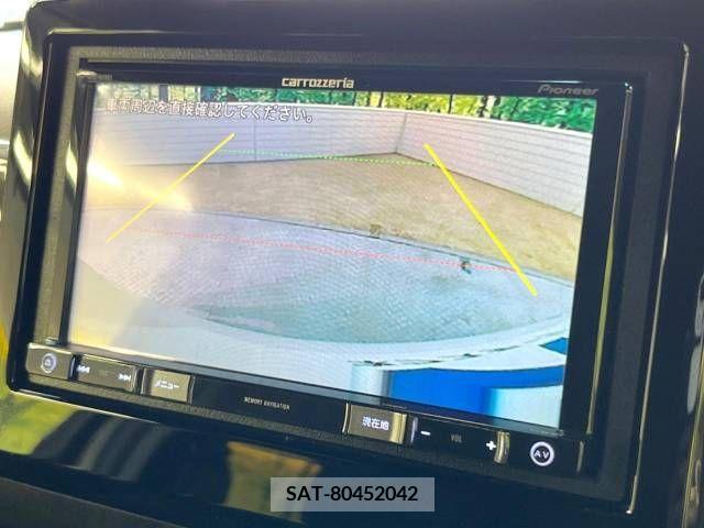 Honda N BOX CUSTOM 2018-05 280078-3