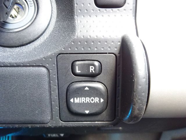 Toyota FJ CRUISER 2013-03 5792-23