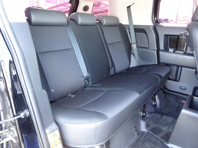 Toyota FJ CRUISER 2013-03 5792-8